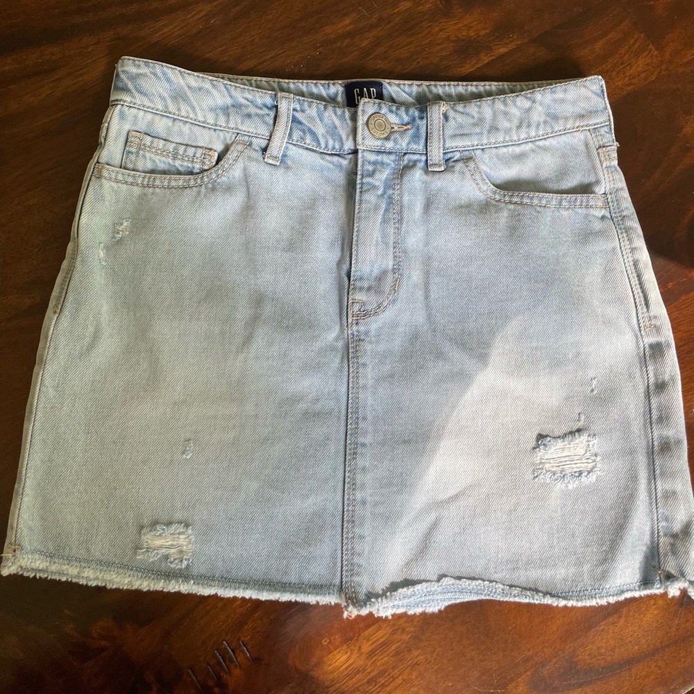 Girls GAP distressed denim mini skirt sz 10